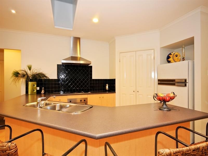 7 LEAHE Way, Chirnside Park VIC 3116