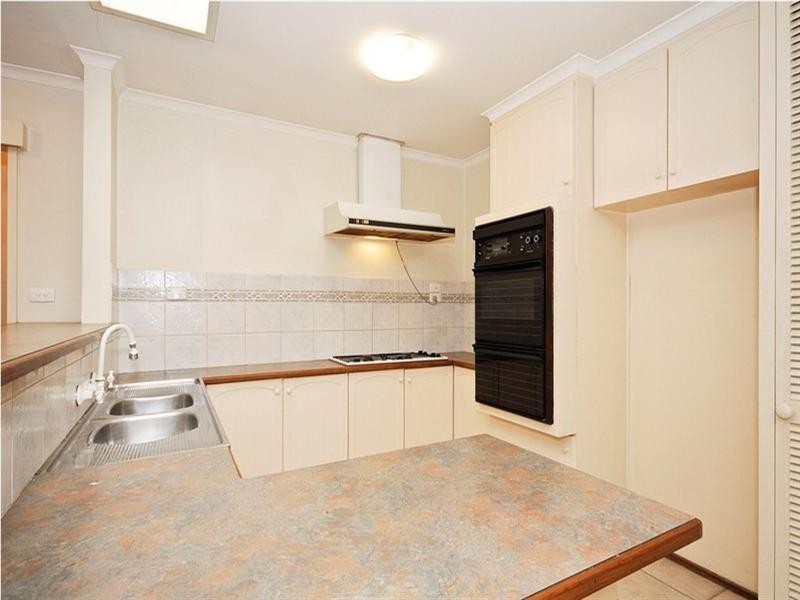 15 McDermott Avenue, Mooroolbark VIC 3138