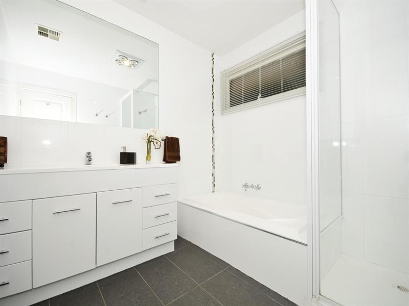 14 MITCHELL Road, Lilydale VIC 3140