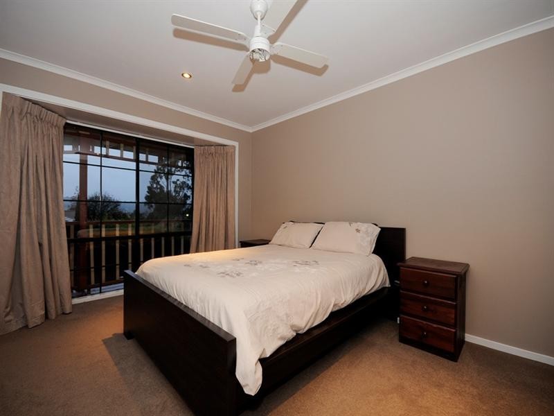 138 LAKEVIEW Drive, Lilydale VIC 3140
