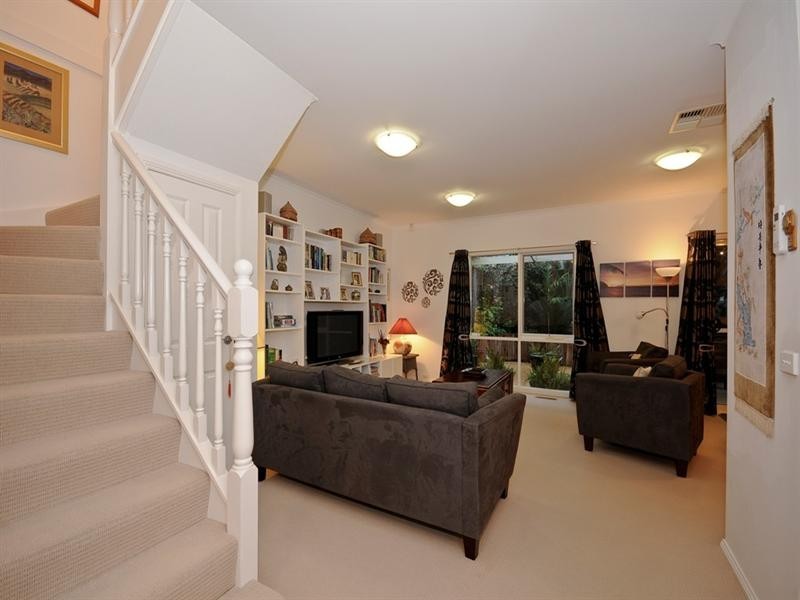 Unit 2, 28 BAYSWATER Road, Croydon VIC 3136