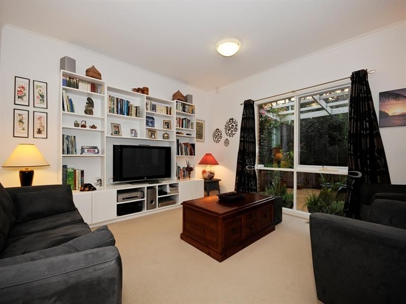 Unit 2, 28 BAYSWATER Road, Croydon VIC 3136