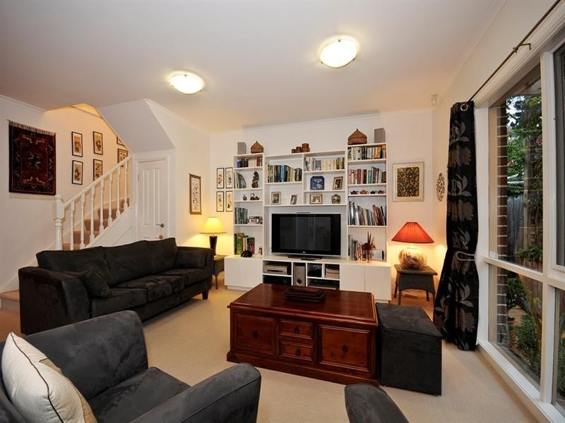 Unit 2, 28 BAYSWATER Road, Croydon VIC 3136