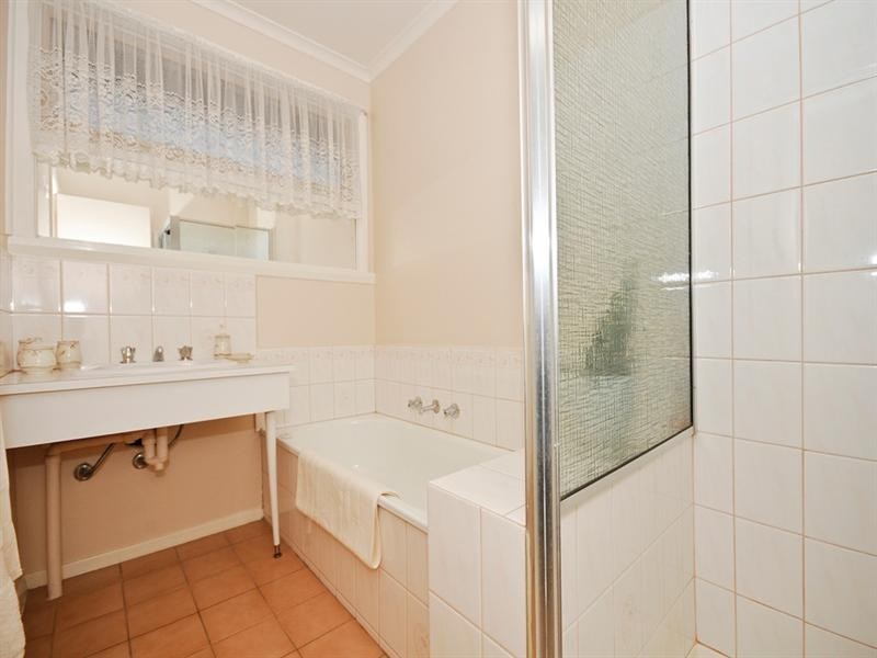 274 CAMBRIDGE Road, Kilsyth VIC 3137