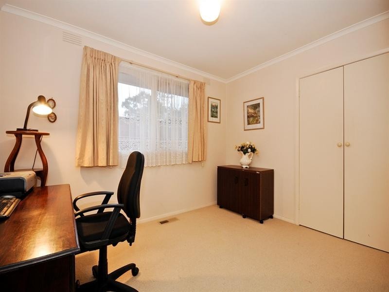 274 CAMBRIDGE Road, Kilsyth VIC 3137