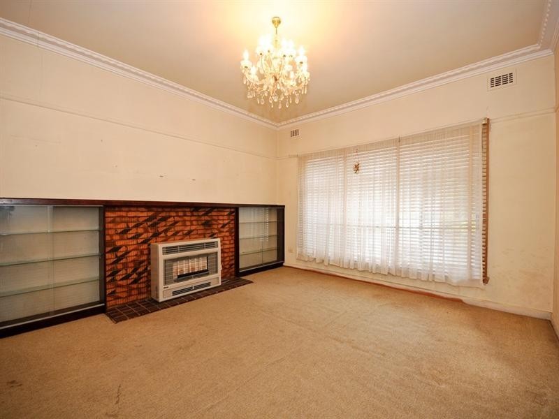 81 HULL Road, Croydon VIC 3136