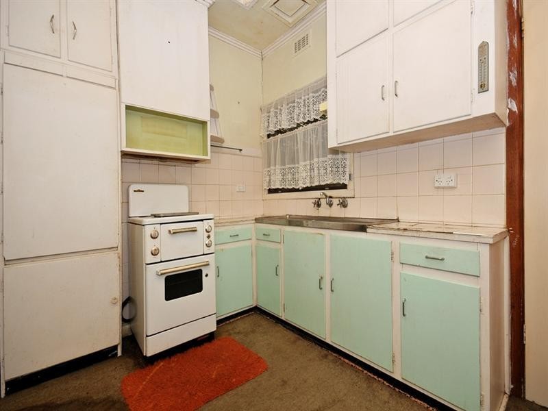 81 HULL Road, Croydon VIC 3136