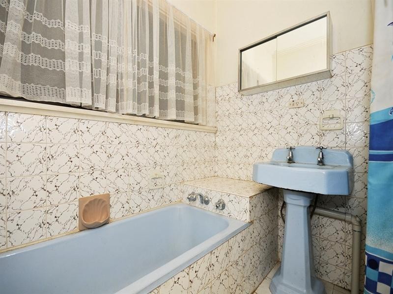 81 HULL Road, Croydon VIC 3136