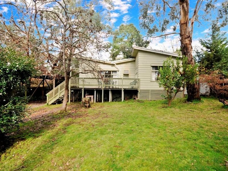 76 LINCOLN Road, Croydon VIC 3136