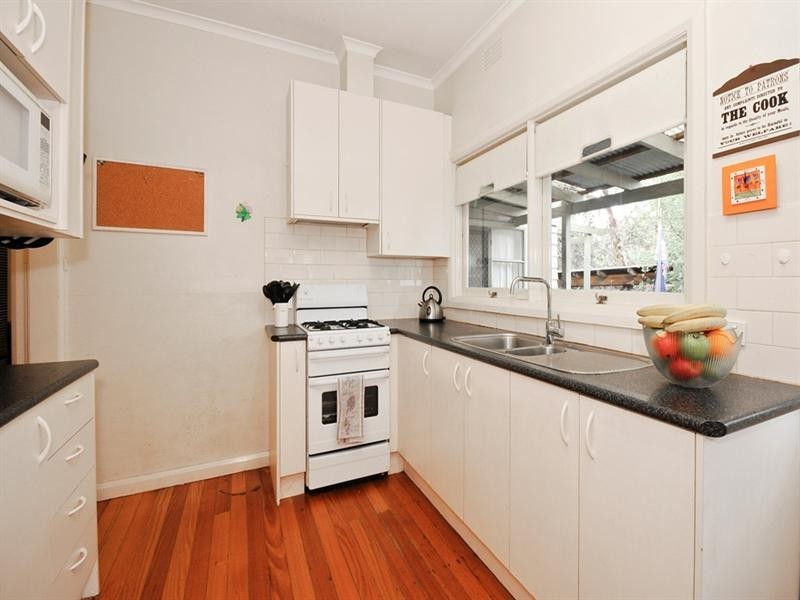 76 LINCOLN Road, Croydon VIC 3136