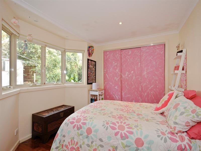 76 LINCOLN Road, Croydon VIC 3136