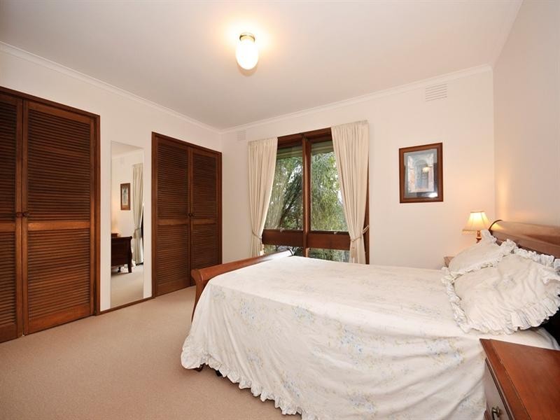 22 VISTA Drive, Chirnside Park VIC 3116