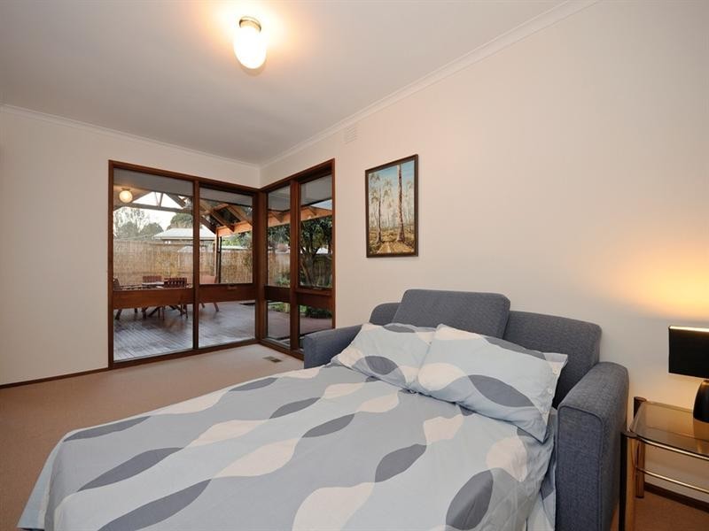 22 VISTA Drive, Chirnside Park VIC 3116