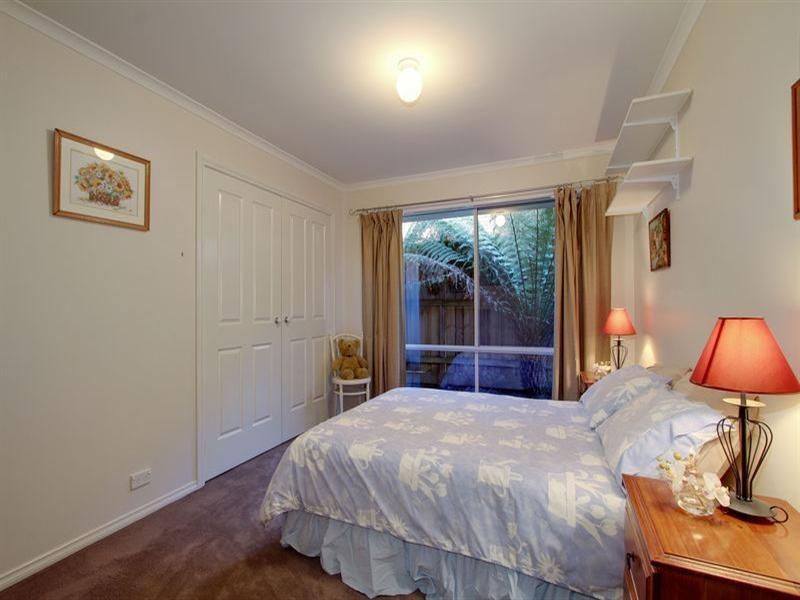 3 BENJAMIN Chase, Mooroolbark VIC 3138