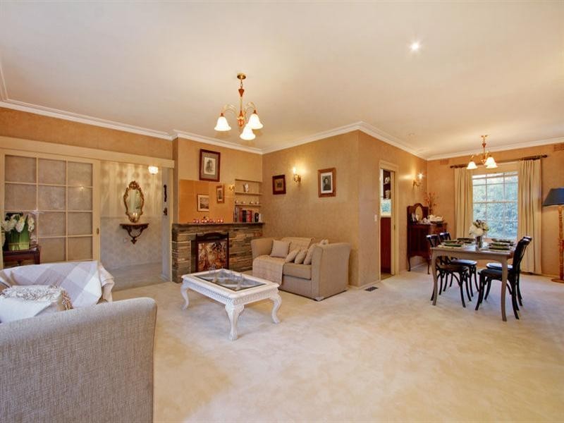 1 KIRRA Court, Croydon VIC 3136