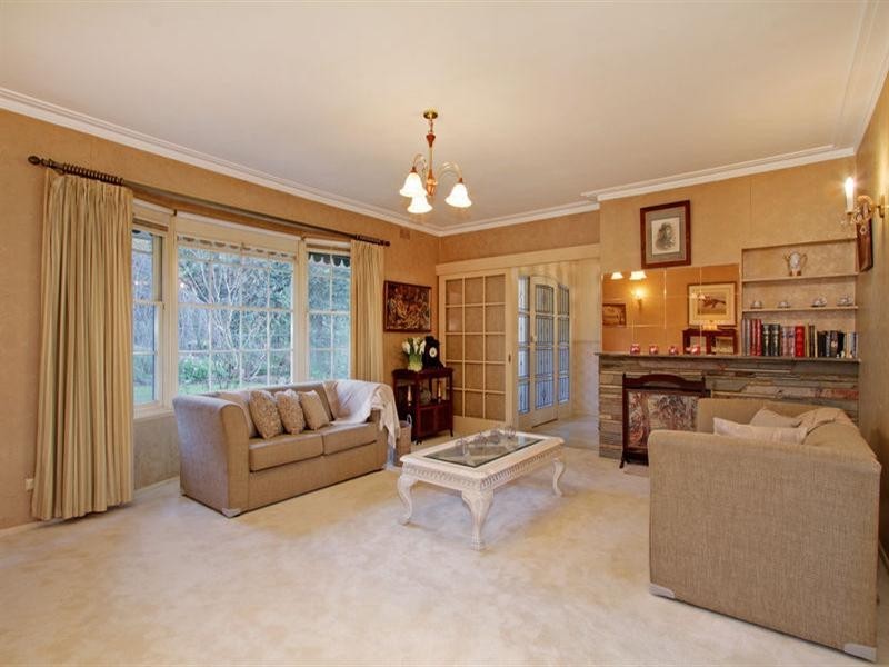 1 KIRRA Court, Croydon VIC 3136