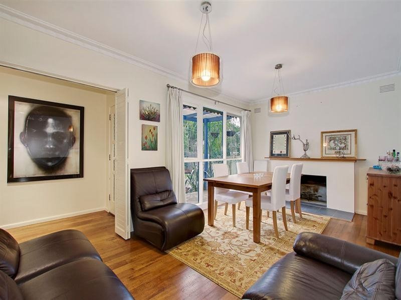 52 KINCUMBER Drive, Croydon VIC 3136