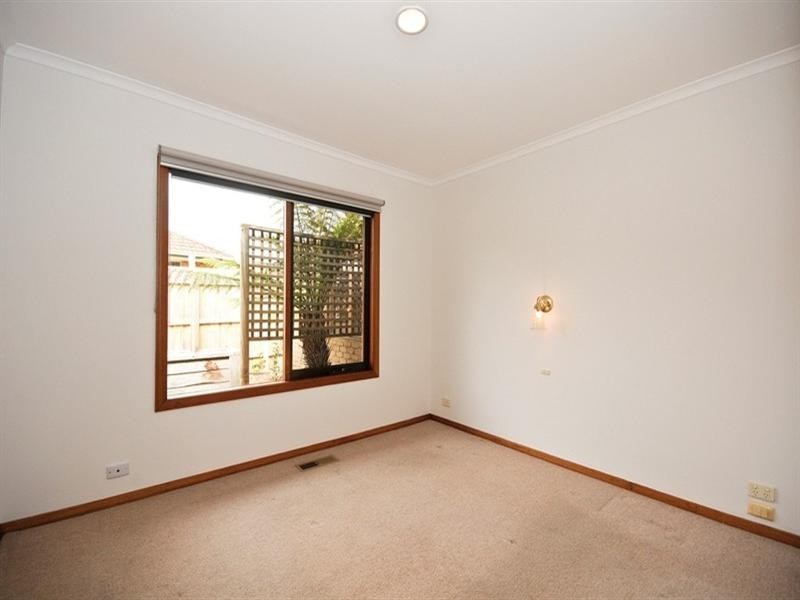 3/20 Karingal Street, Croydon North VIC 3136