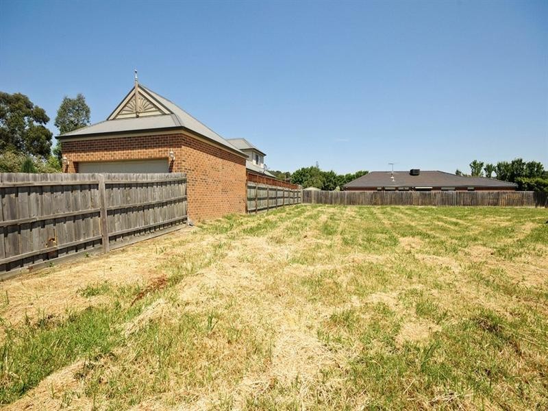 28 GLENPARK Drive, Wonga Park VIC 3115