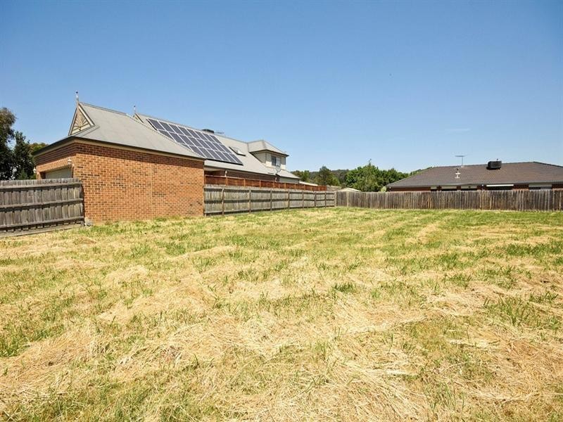 28 GLENPARK Drive, Wonga Park VIC 3115