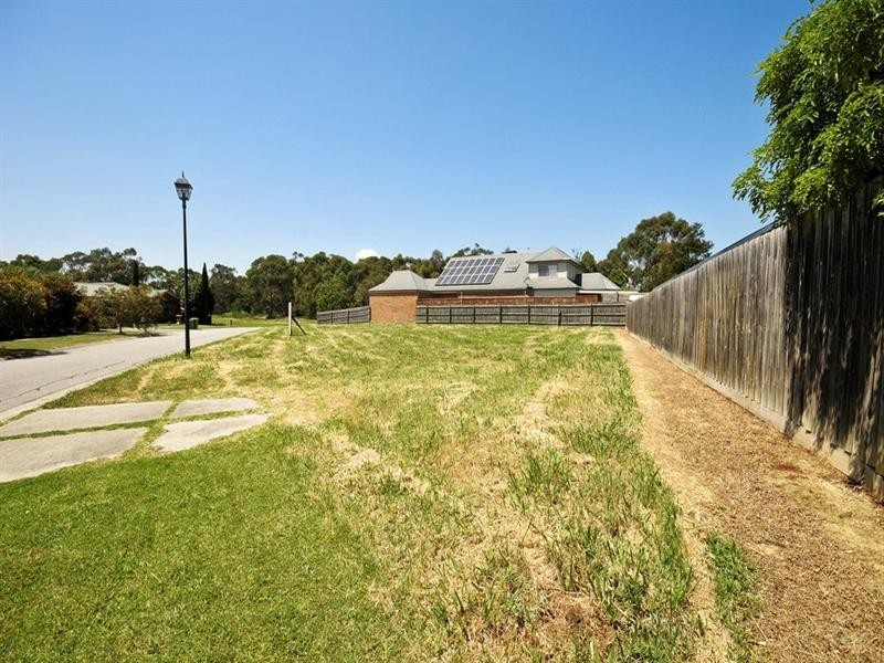 28 GLENPARK Drive, Wonga Park VIC 3115