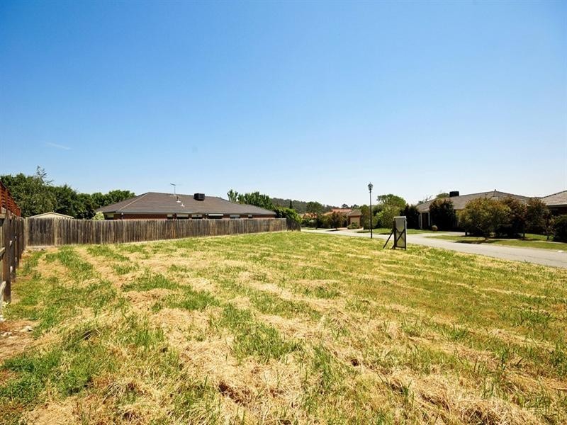 28 GLENPARK Drive, Wonga Park VIC 3115