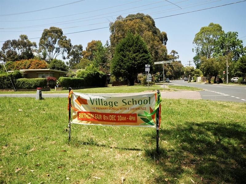 28 GLENPARK Drive, Wonga Park VIC 3115