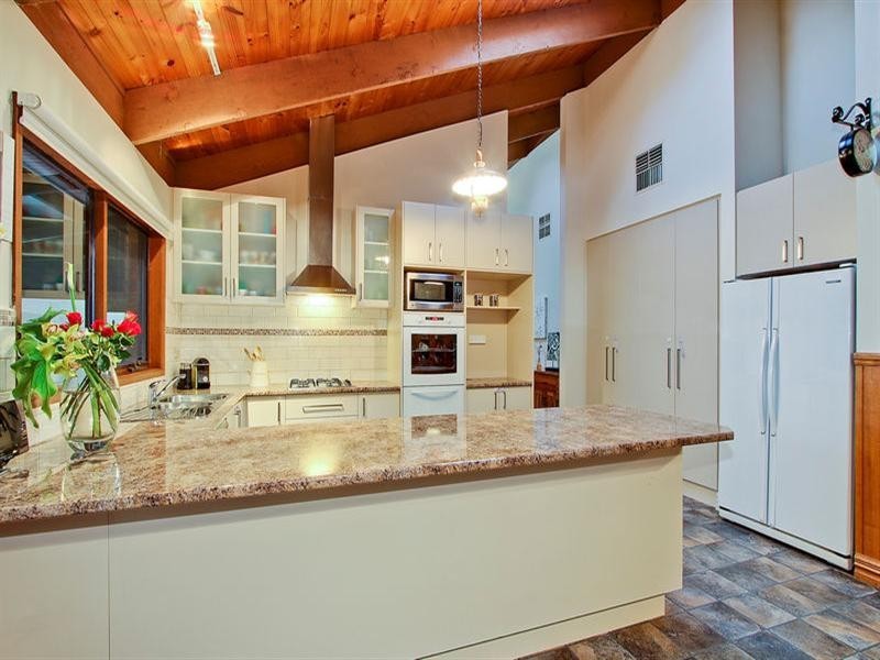 9 WAYCOTT Way, Mount Evelyn VIC 3796