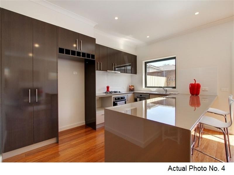 U2,44 BARKLY Street, Ringwood VIC 3134