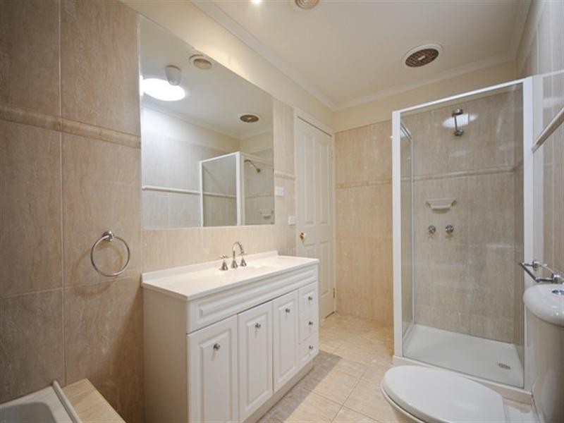 5/2-4 Sandgate Avenue, Croydon Hills VIC 3136