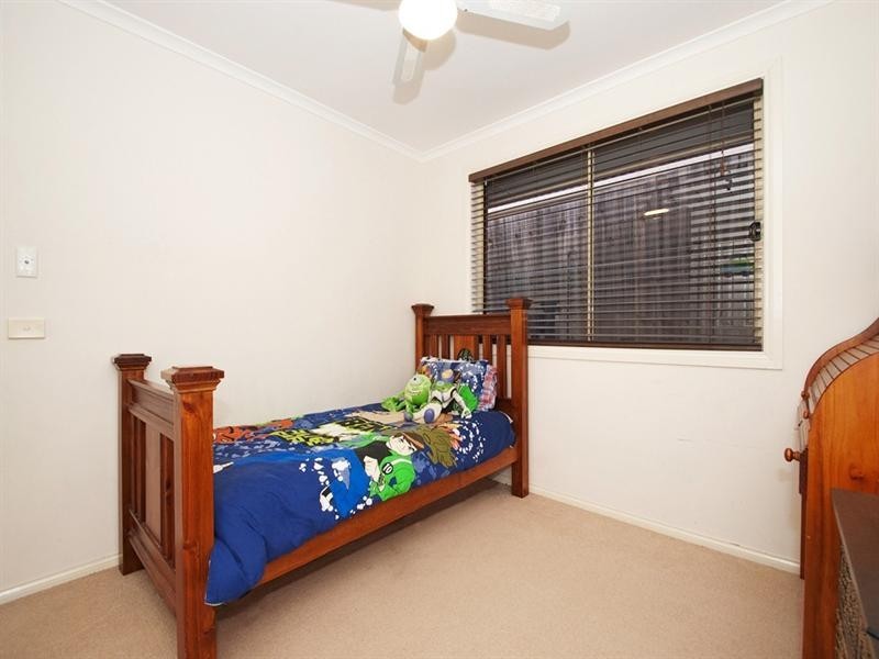 11 PACIFIC Drive, Mooroolbark VIC 3138