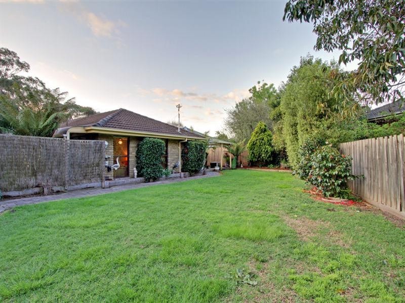 6 TERRUNG Court, Croydon North VIC 3136