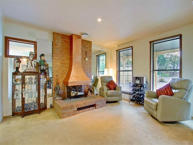 6 TERRUNG Court, Croydon North VIC 3136