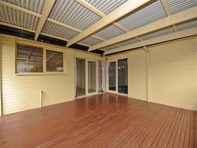 3 Vonadawn Avenue, Ringwood East VIC 3135