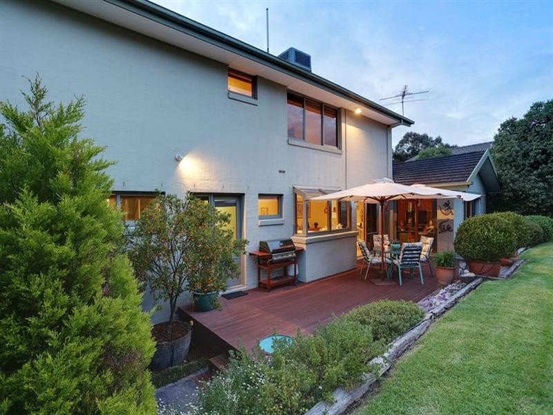 51 WATERVIEW Court, Croydon Hills VIC 3136