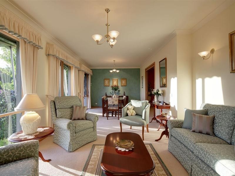 51 WATERVIEW Court, Croydon Hills VIC 3136