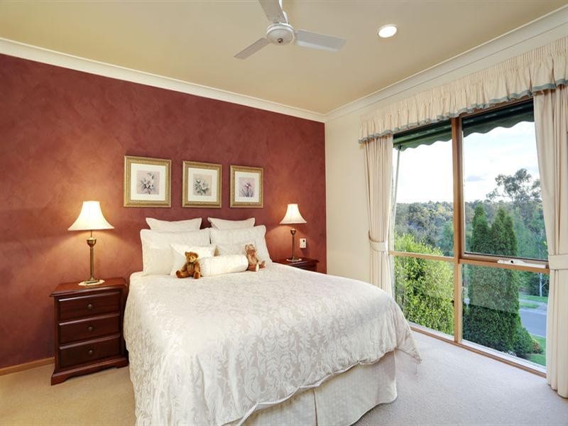 51 WATERVIEW Court, Croydon Hills VIC 3136