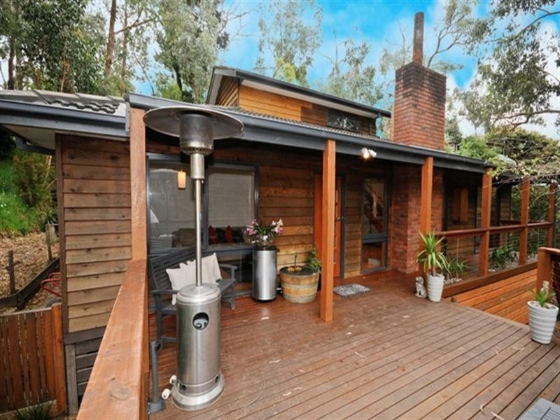 122 Quinn Crescent, Mount Evelyn VIC 3796