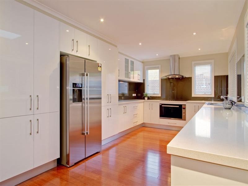 34 LANIER Crescent, Croydon North VIC 3136