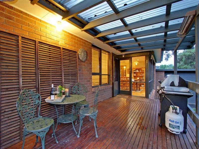 3 BANOOL Court, Croydon VIC 3136