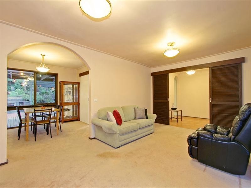 63 JESMOND Road, Croydon VIC 3136