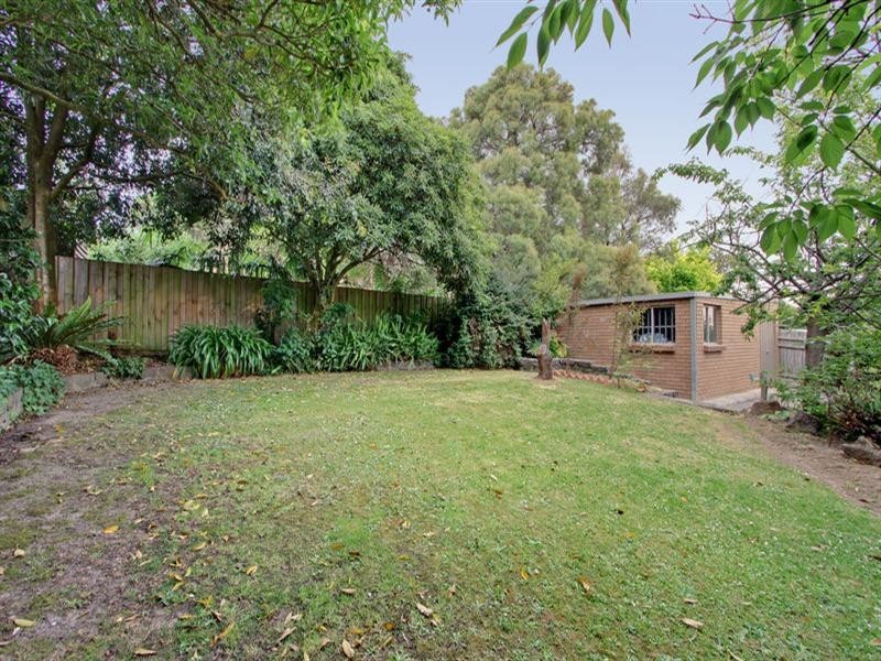 63 JESMOND Road, Croydon VIC 3136