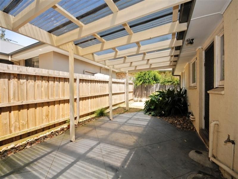 165 Cambridge Road, Mooroolbark VIC 3138