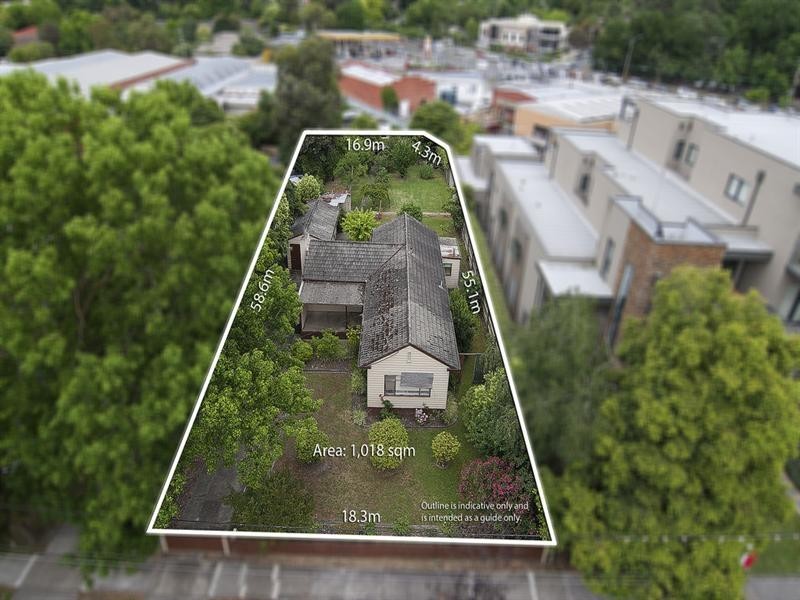 6 CIVIC Square, Croydon VIC 3136