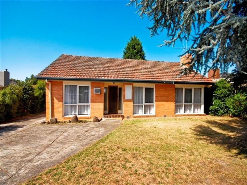 38 FORTUNA Avenue, Croydon VIC 3136