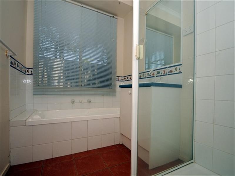 17 Snowgum Drive, Kilsyth South VIC 3137