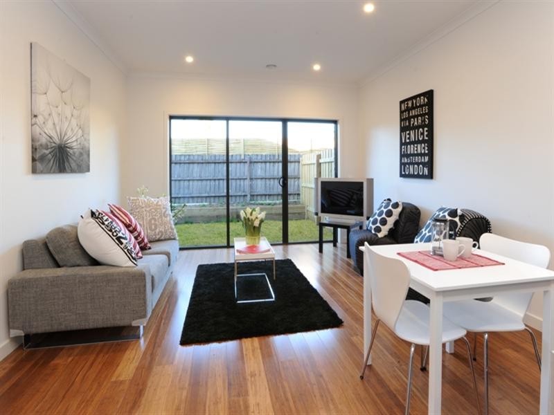 UNIT 3/9 HAWTHORY Road, Kilsyth VIC 3137