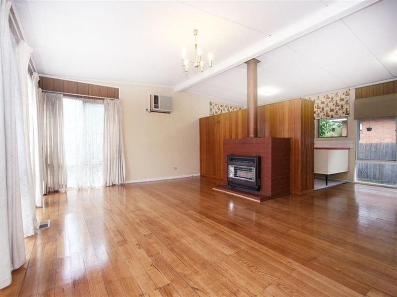 15 RODLEIGH Street, Croydon VIC 3136