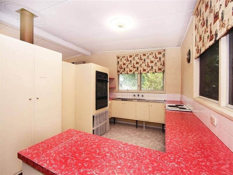 15 RODLEIGH Street, Croydon VIC 3136