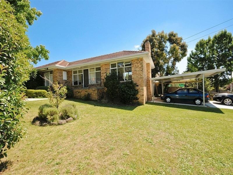 42 CARDIGAN Road, Mooroolbark VIC 3138